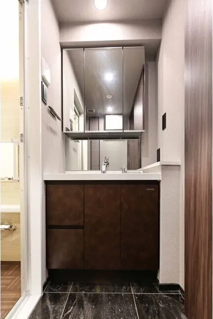 CASSIA Oshiage Sakurabashi - Interior - ["Flooring", "Floor", "Wood"]