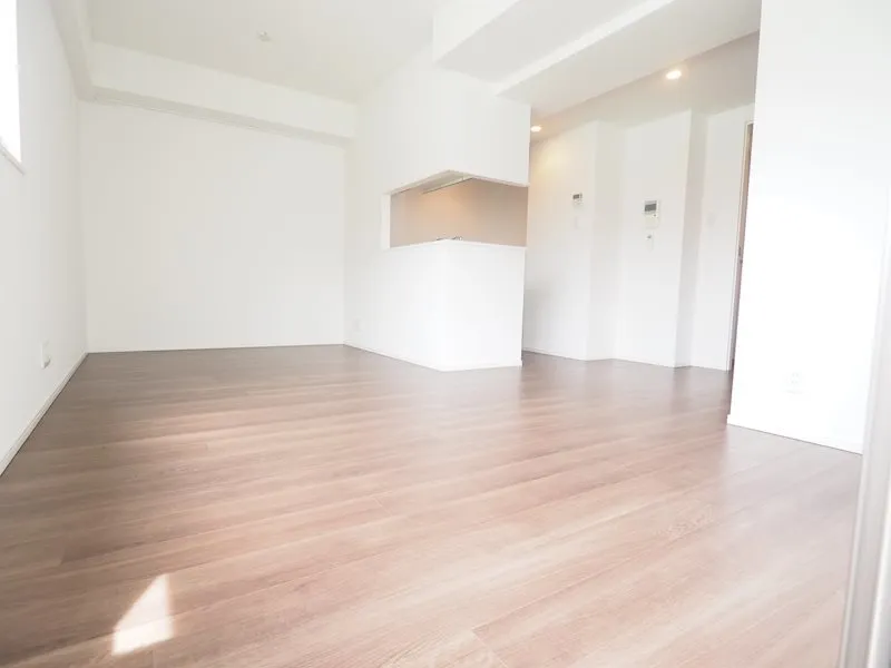 RESIDIA Minami Shinagawa - Interior - ["Brown", "Building", "Fixture"]
