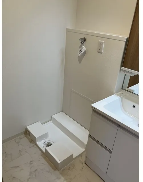 Santo Core Meguro - Interior - ["Flooring", "Floor", "Interior design"]