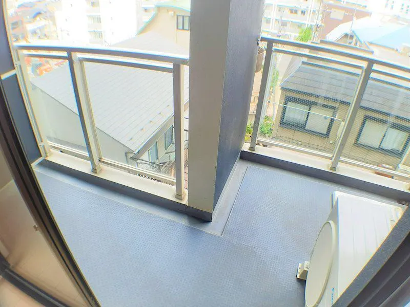 RESIDIA Ichigaya Yakuoji - Interior - ["Apartment", "Glass", "Balcony"]
