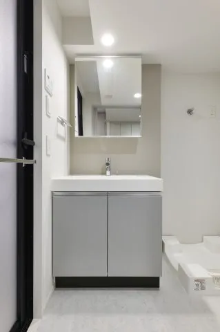 Proud Flat Kinshicho West - Interior - ["Flooring", "Wall", "Interior design"]