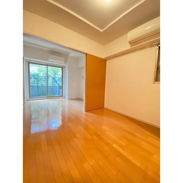 Ebisu Mukaiyama Sky Heights - Interior - ["Property", "Building", "Window"]