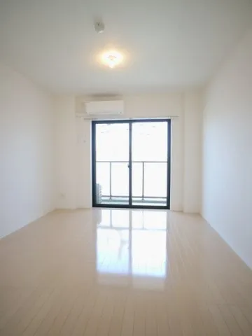 Prime Urban Yoga II - Interior - ["Flooring", "Floor", "Ceiling"]