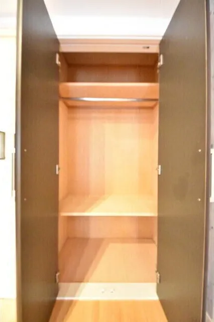 Village Minami Aoyama - Interior - ["Door", "Handle", "Fixture"]