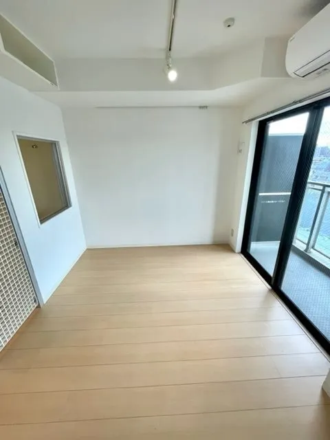 RESIDIA Ichigaya Yakuoji - Interior - ["Flooring", "Floor", "Wood flooring"]