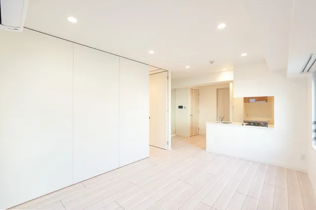 Comforia Liv Bunkyo Gokokuji - Interior - ["Flooring", "Floor", "Wood"]