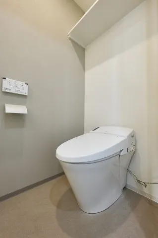 TOMORE Shinagawa Nakanobu - Interior - ["Toilet seat", "Toilet", "Plumbing fixture"]