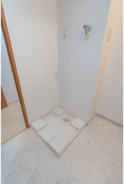 Clio Gotanda - Interior - ["Flooring", "Wood", "Floor"]