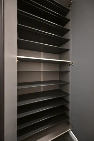 ES-Grande Higashinakano - Interior - ["Shelving", "Shelf", "Grey"]
