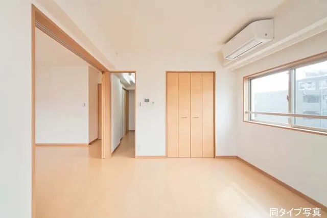Prepre MIYA Hatchobori - Interior - ["Property", "Room", "Ceiling"]