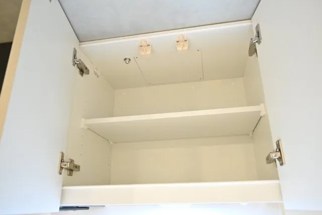Le Nid Nihonbashi - Interior - ["Wood", "Cabinetry", "Cupboard"]