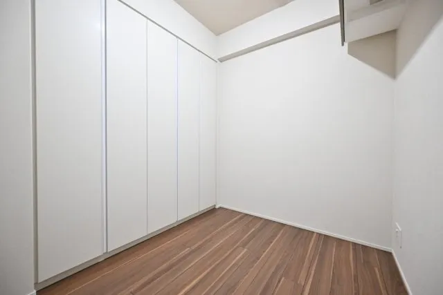Open Residencia Takanawa Place - Interior - ["Flooring", "Wall", "Wood"]