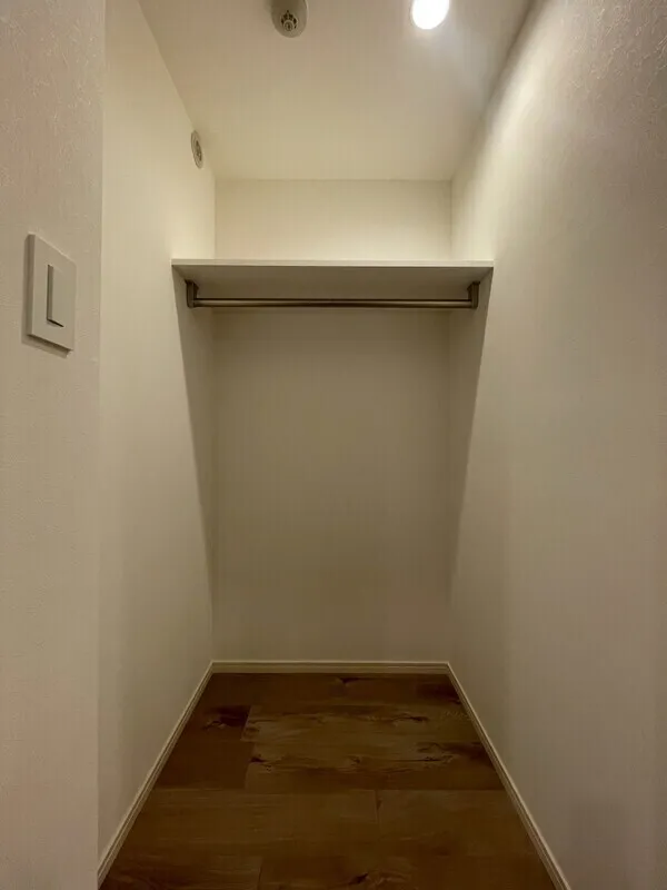 BluRock Ginza East - Interior - ["Flooring", "Wood", "Floor"]
