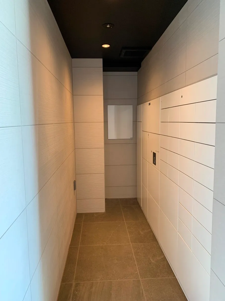 Due Minowa II - Interior - ["Flooring", "Wall", "Floor"]