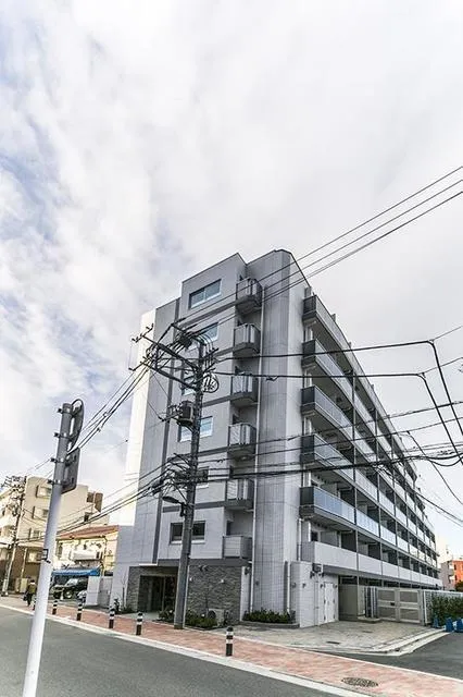 Plaire Deuxq Shinjuku West - Exterior - ["Building", "Commercial building", "Urban design"]