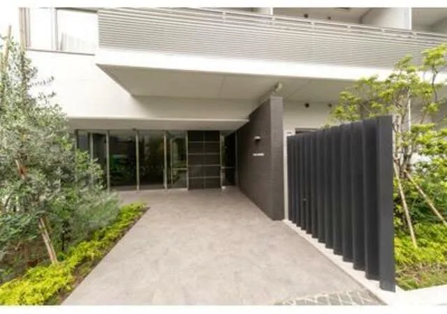 WASEDA APARTMENT - Exterior - Building entrance