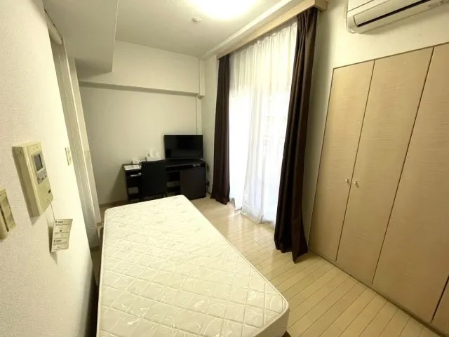 Prele Duc Hatchobori - Interior - []