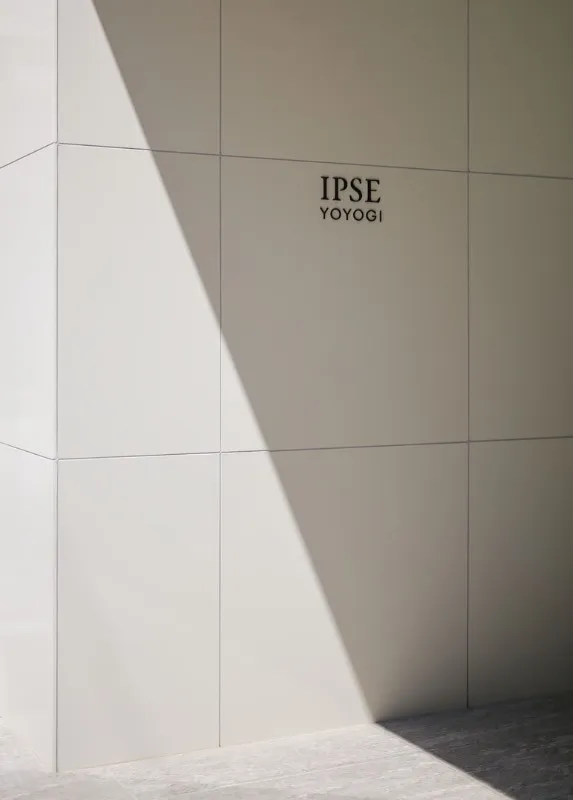 IPSE Yoyogi - Interior - ["Flooring", "Floor", "Composite material"]