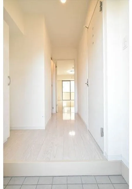 Ravient Asakusa Kototoi - Interior - ["Flooring", "Floor", "Wood"]