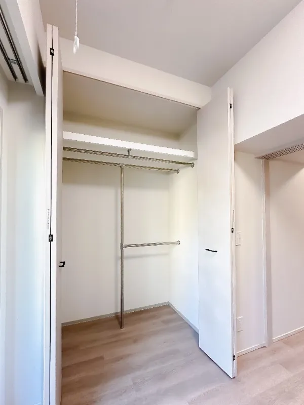 Cross Residence Nihonbashi Honcho - Interior - ["Flooring", "Wood", "Floor"]