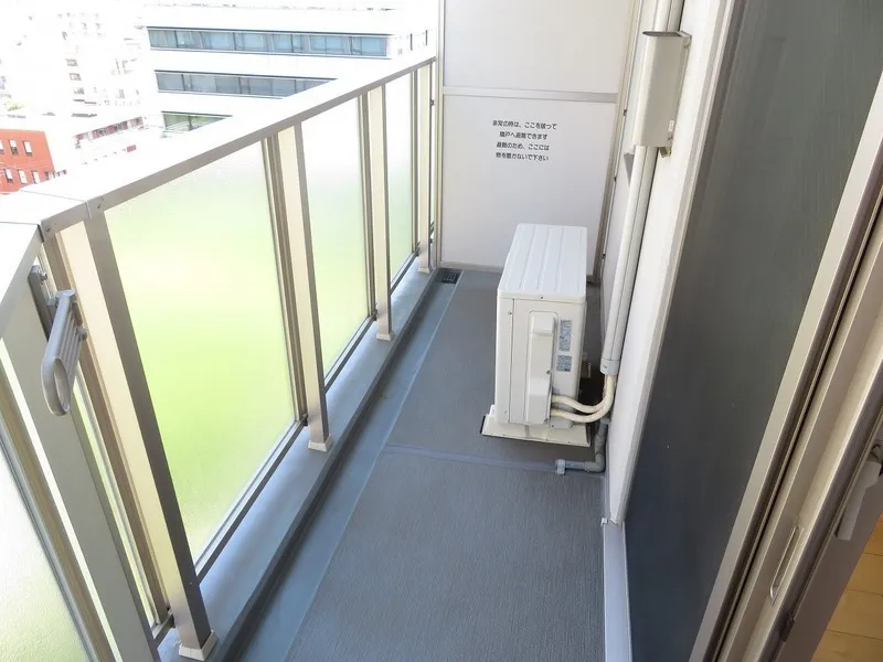 The Park Cross Monzen-Nakacho - Interior - ["Flooring", "Floor", "Glass"]