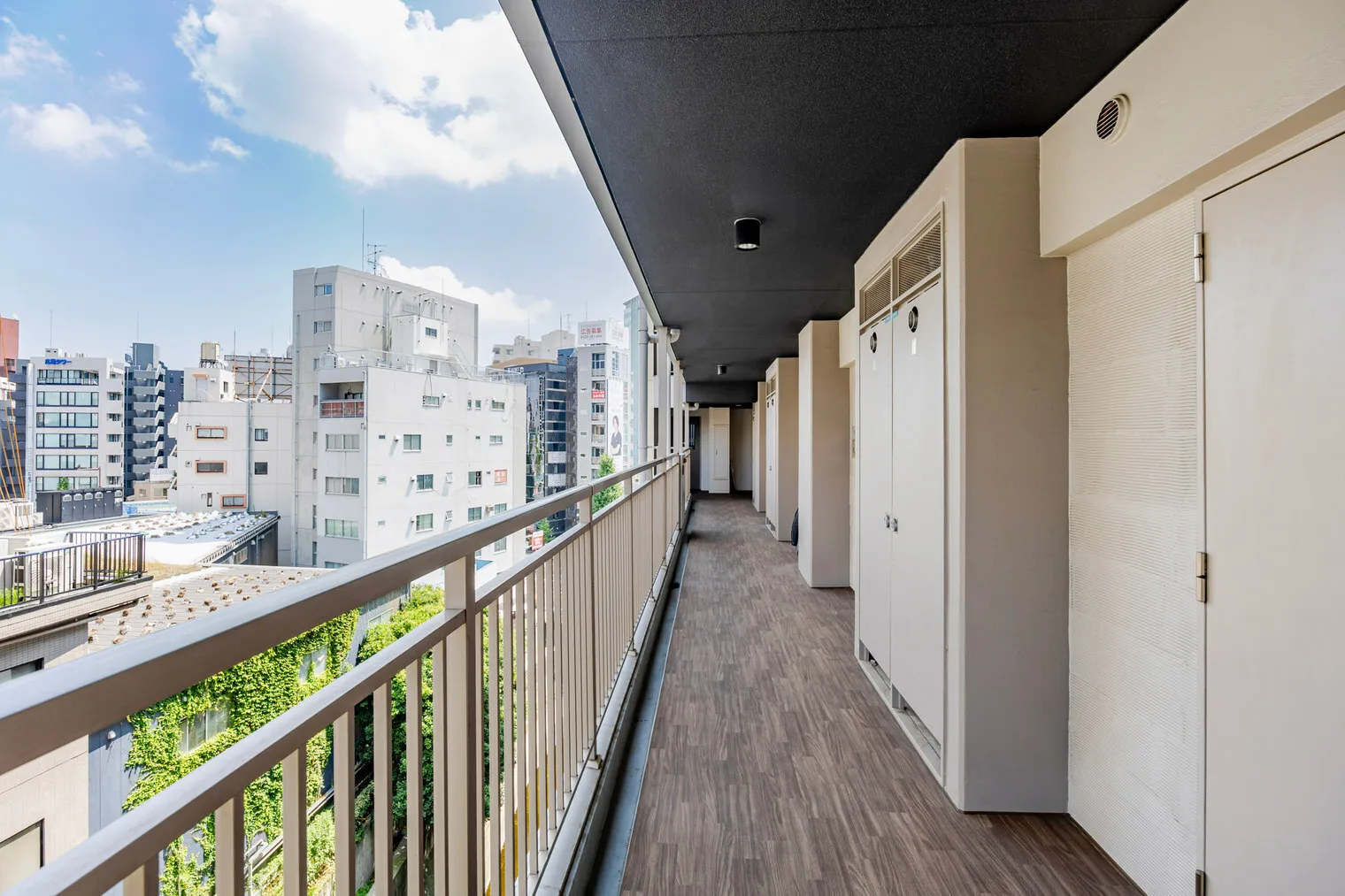 QuinTet Ebisu - Exterior - []