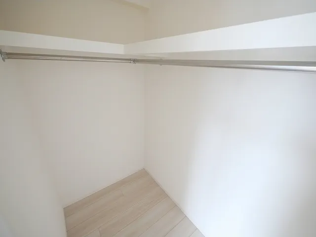 Comforia Kiba Water Park - Interior - ["Rectangle", "Wood", "Flooring"]