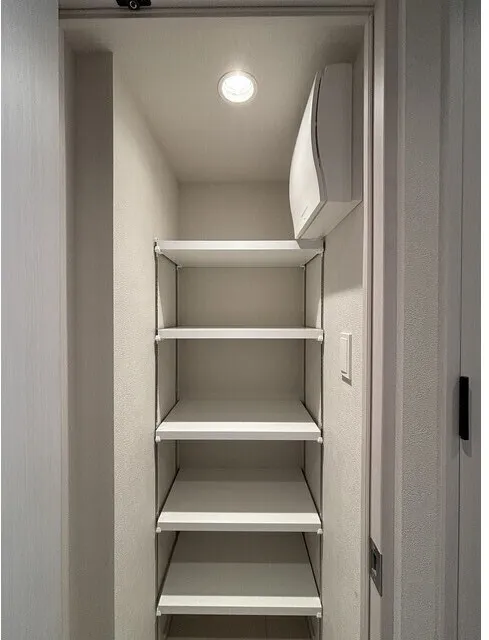 Season Flats Omorinishi - Interior - ["Flooring", "Interior design", "Shelving"]