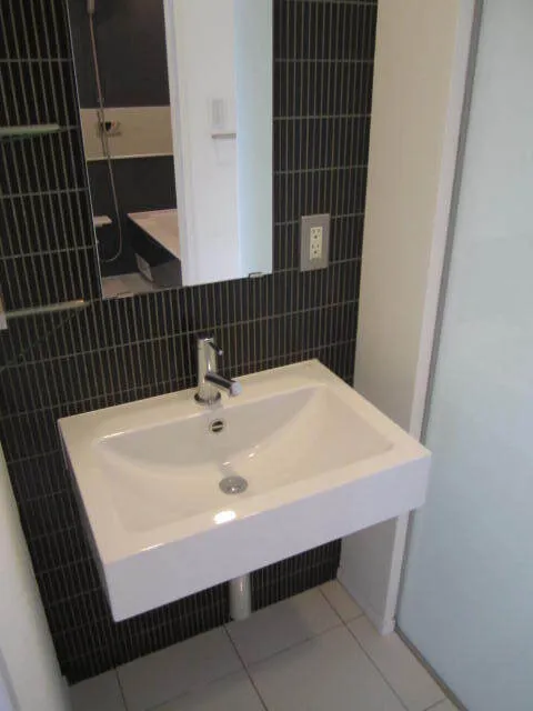 Court Hills Hiroo Minami - Interior - ["Bathroom Sink", "Plumbing fixture", "Bathroom"]