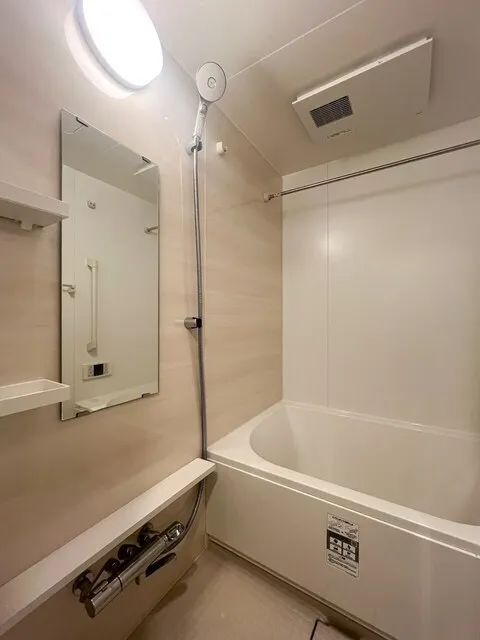 Brookside Residence Kiba - Interior - ["Flooring", "Floor", "Plumbing fixture"]