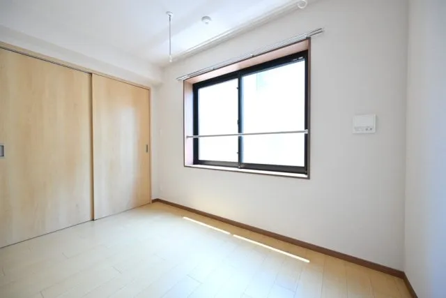 CENTRAL GARDEN RESIDENCE TOKYO - Interior - ["Flooring", "Wood", "Floor"]