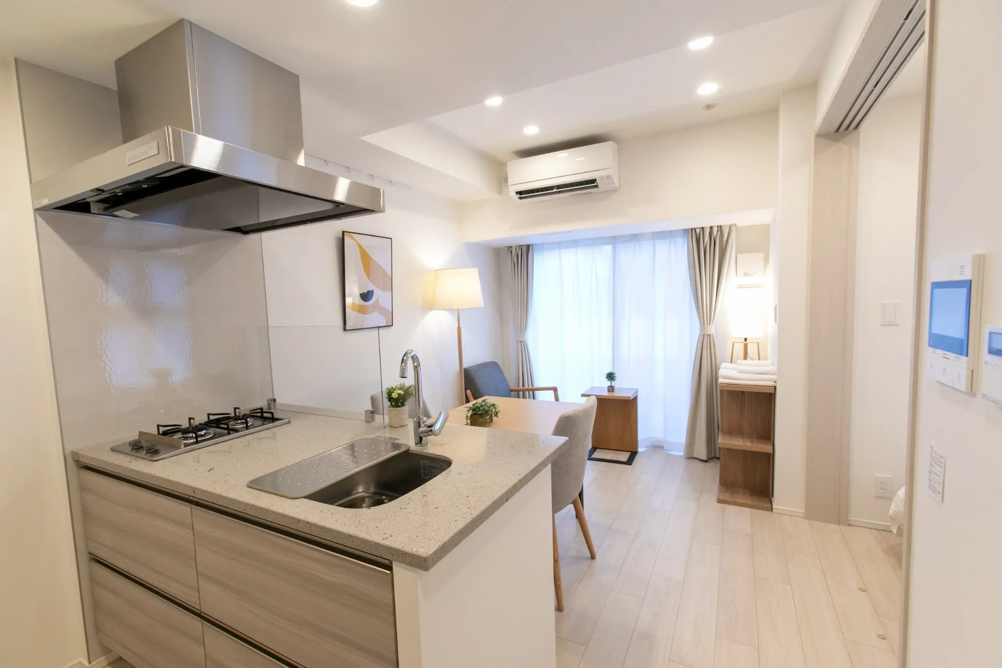 Hmlet Temma doshin - Interior - ["Wood flooring", "Countertop", "Kitchen"]