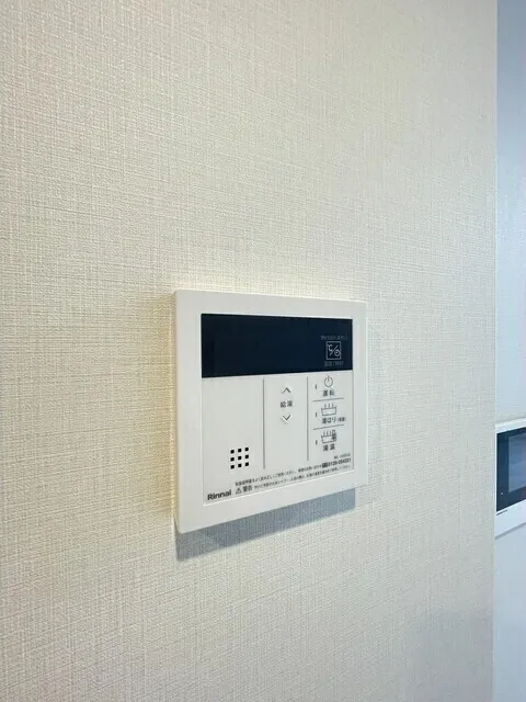 Comforia Liv Minamisunamachi East - Interior - ["Electronic device", "Technology", "Thermostat"]
