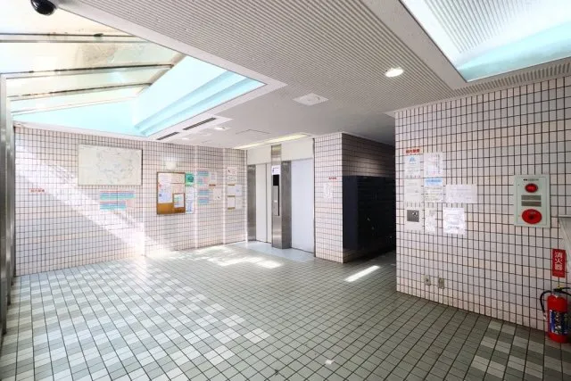 Sky Court Shimotakaido - Exterior - ["Composite material", "Tile", "Building material"]