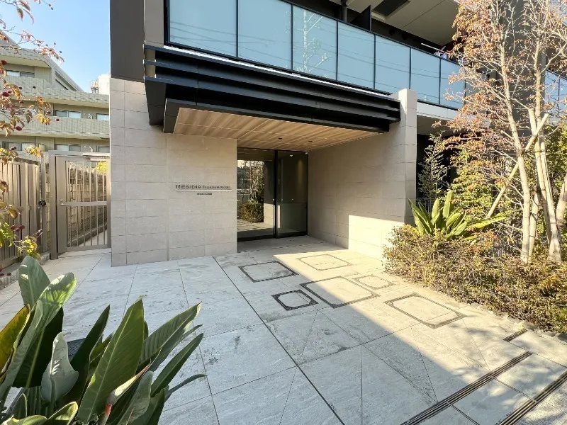 Residia Takadanobaba - Exterior - ["Architecture", "Apartment", "Urban design"]