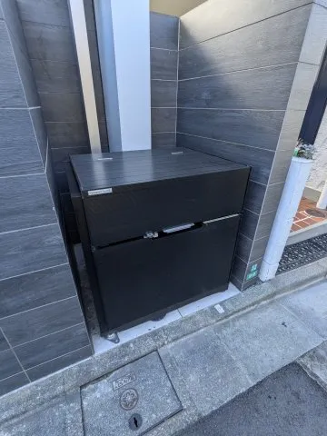 The House Nakano Sakaue II - Other - ["Silver", "Cabinetry"]