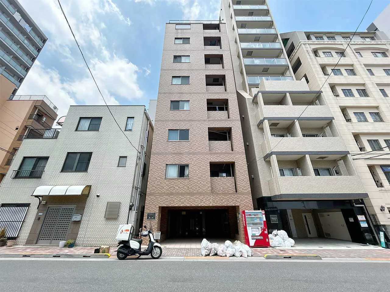 Mynavi STAY Miraie Asakusa Kuramae - Exterior - []