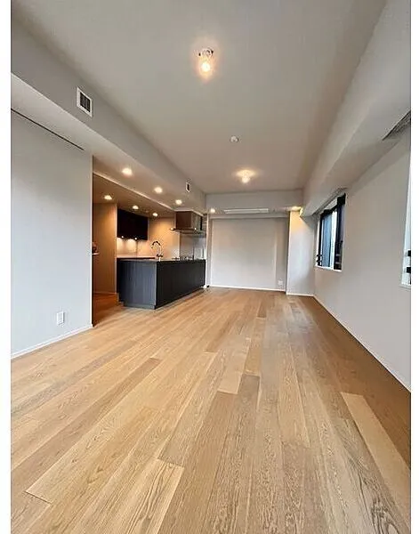 The Parkhouse Chiyoda Rokubancho - Interior - ["Wood flooring", "Flooring", "Floor"]