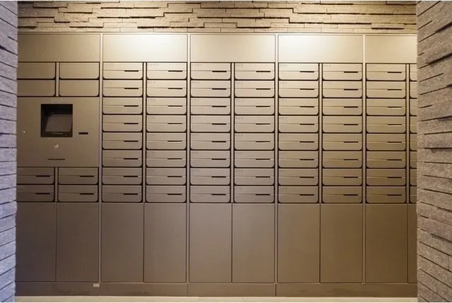 Comforia Morishita South - Other - ["Wood", "Locker", "Flooring"]