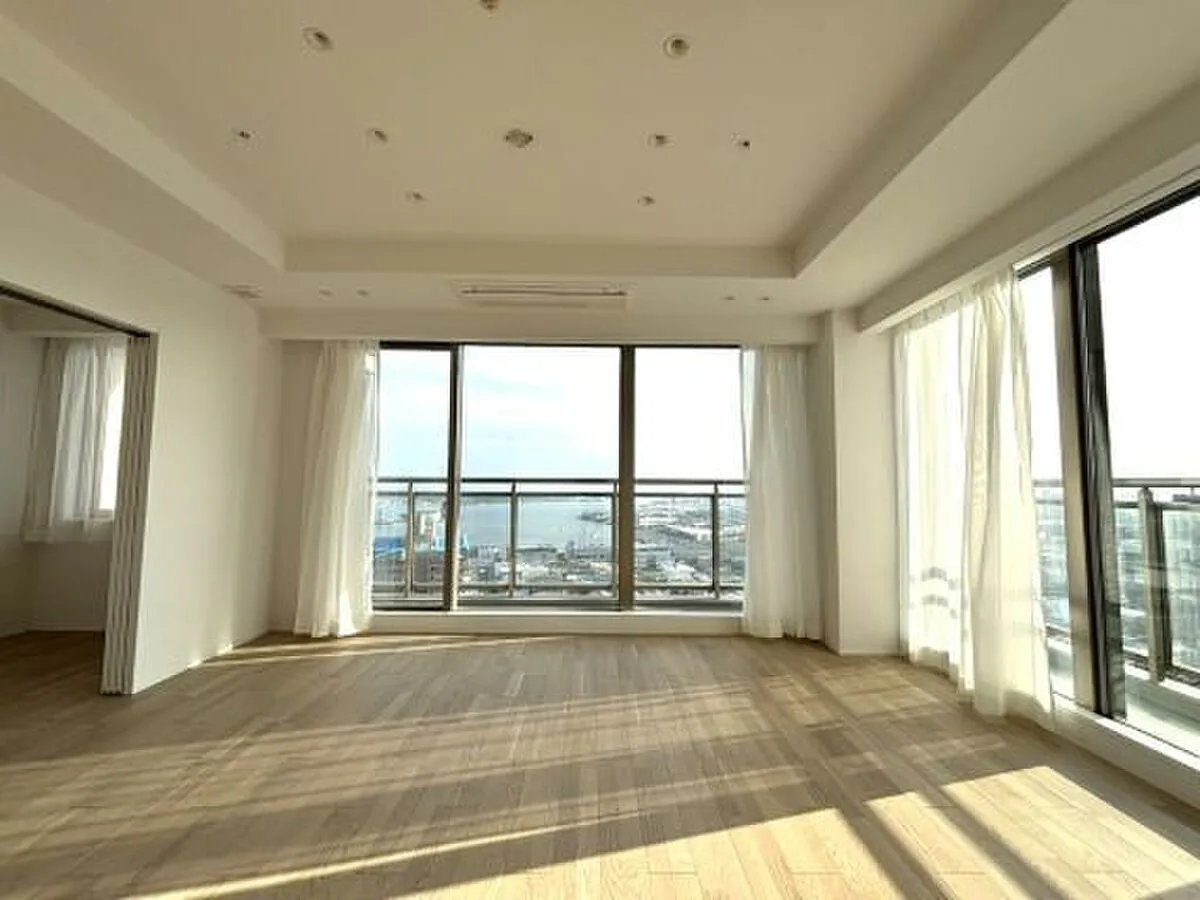 W Comfort Towers East