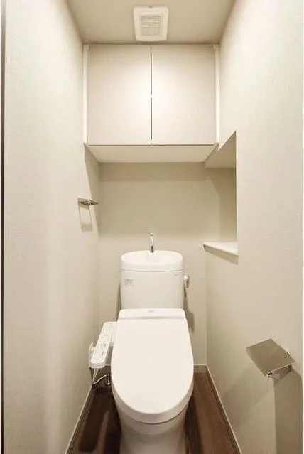 Delux Tabata - Interior - ["Rectangle", "Fixture", "Wood"]