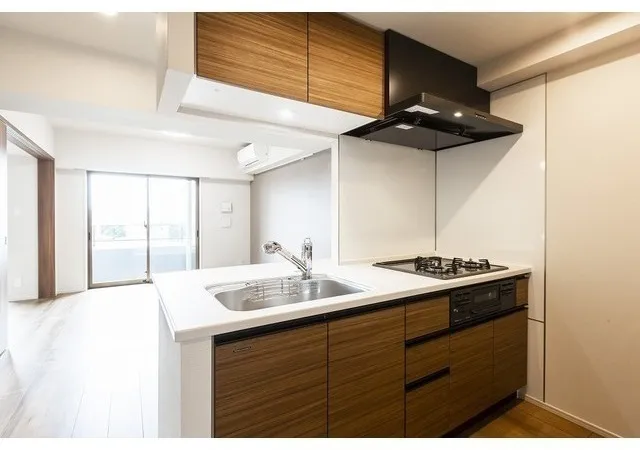 Comforia Live Negishi Nichome - Interior - ["Wood flooring"]
