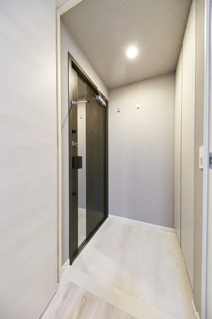 BCN Residence Hatchobori - Interior - ["Door", "Fixture", "Wood"]