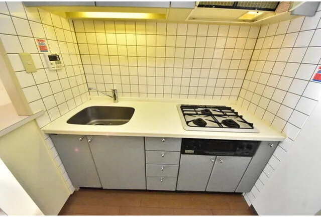 Plaille Hamamatsucho - Interior - ["Apartment", "Plumbing fixture", "Tile"]