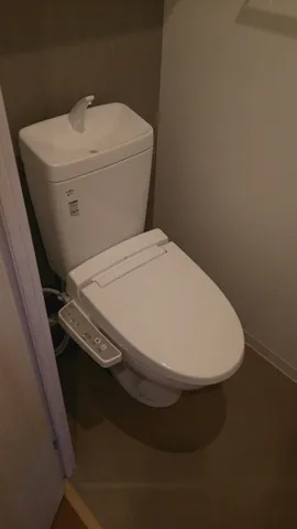 Asyl Court Ikegami - Interior - ["Toilet seat", "Toilet", "Bathroom"]