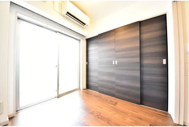 King House Sugamo - Interior - ["Wood", "Wood flooring", "Flooring"]