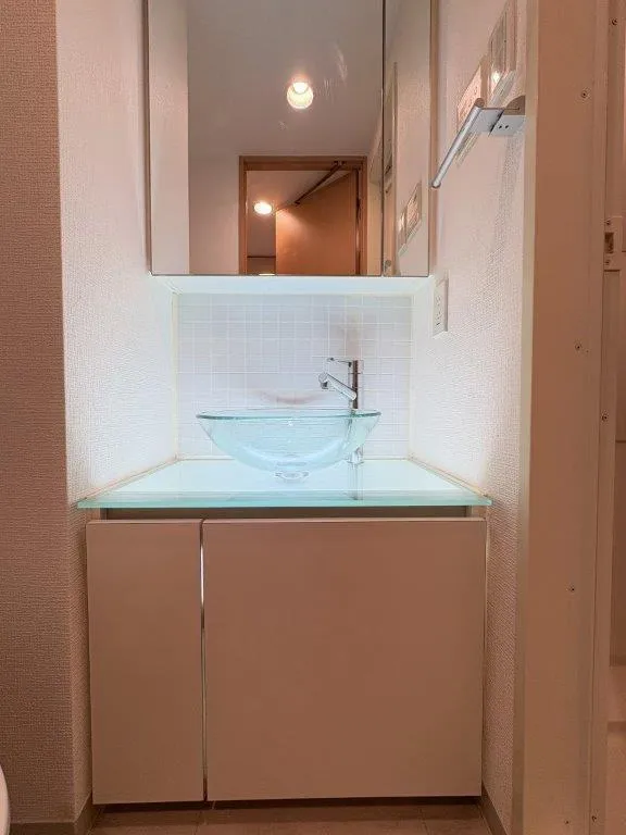 Asyl Court Nishi-Shinjuku - Interior - ["Flooring", "Interior design", "Floor"]
