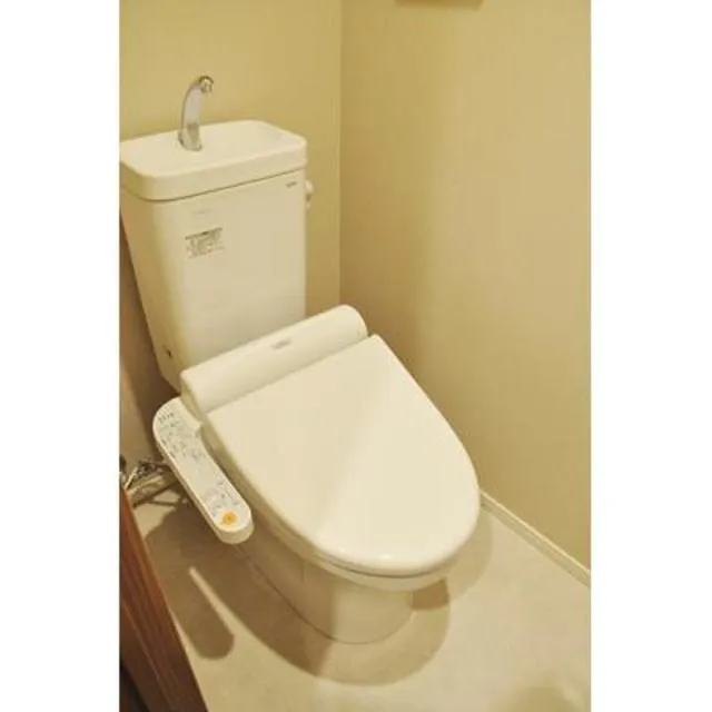 Park Axis Toyosu Canal - Interior - ["Toilet", "Toilet seat", "Plumbing fixture"]