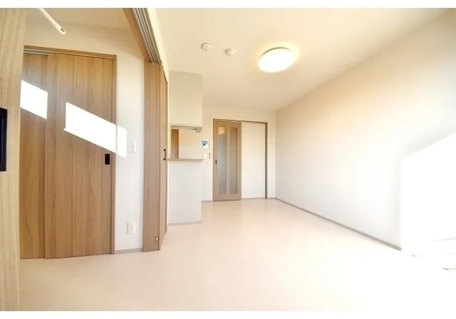 Glorio Shelt Senkawa - Interior - ["Flooring", "Floor", "Wood"]