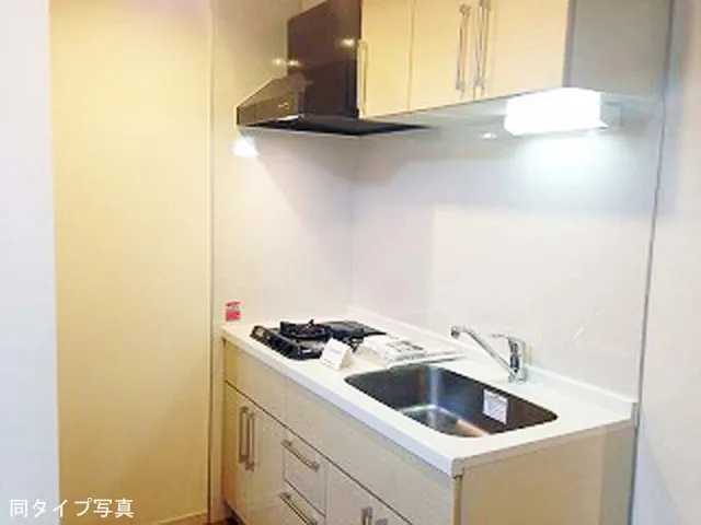 Comforia Tachibana Sumida - Interior - ["Cabinetry", "Countertop", "Property"]